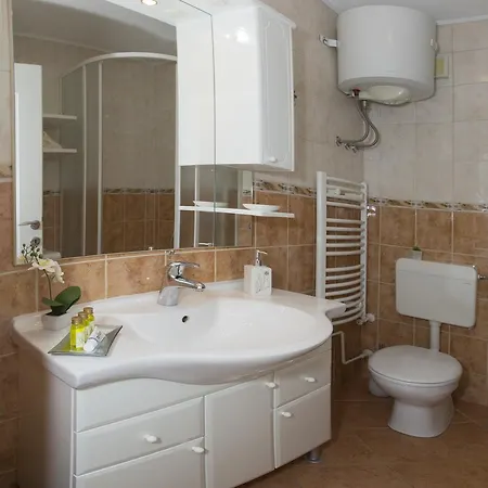 Апартаменти Amalfi Спліт